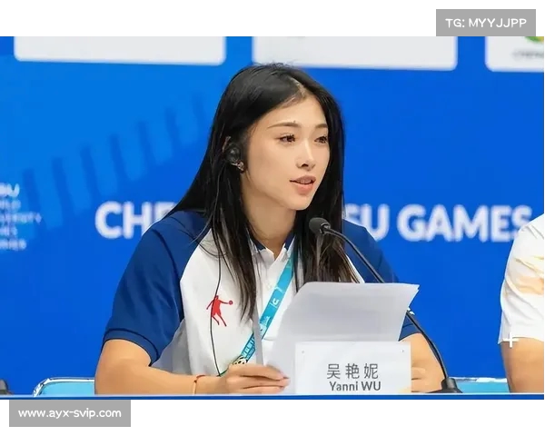 吴艳妮淡妆出镜依旧惊艳,田径赛场女神气质尽显,破PB后更添自信与魅力 吴艳妮淡妆出镜依旧惊艳,田径赛场女神气质尽显,破PB后更添自信与魅力